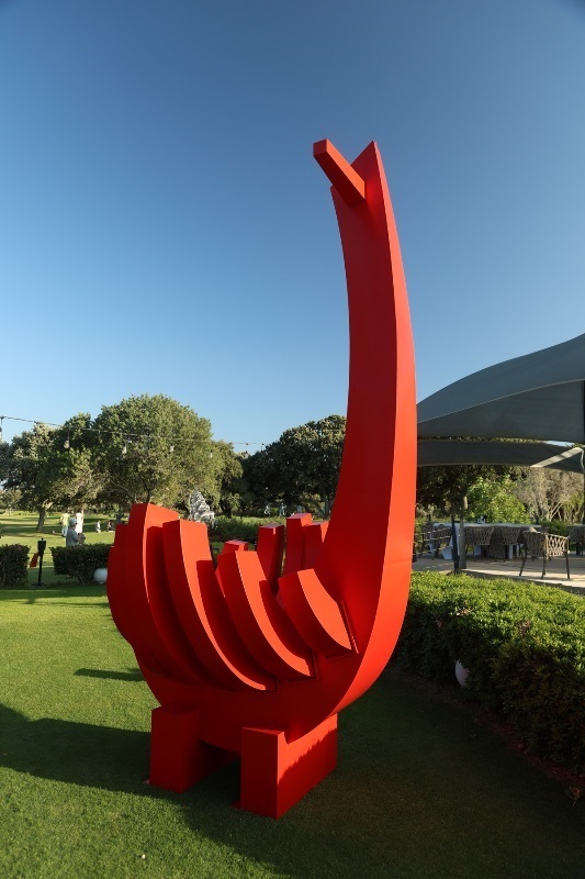 Türkiye'de �lk Kez Bir Golf Kulübünde Heykel Sergisi Ve Genç Sanatç� Destek Program� Bir Arada